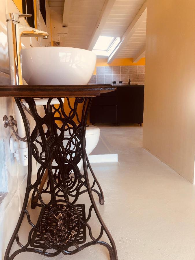 La Casa Di Andrea Daire Gardone Riviera Dış mekan fotoğraf