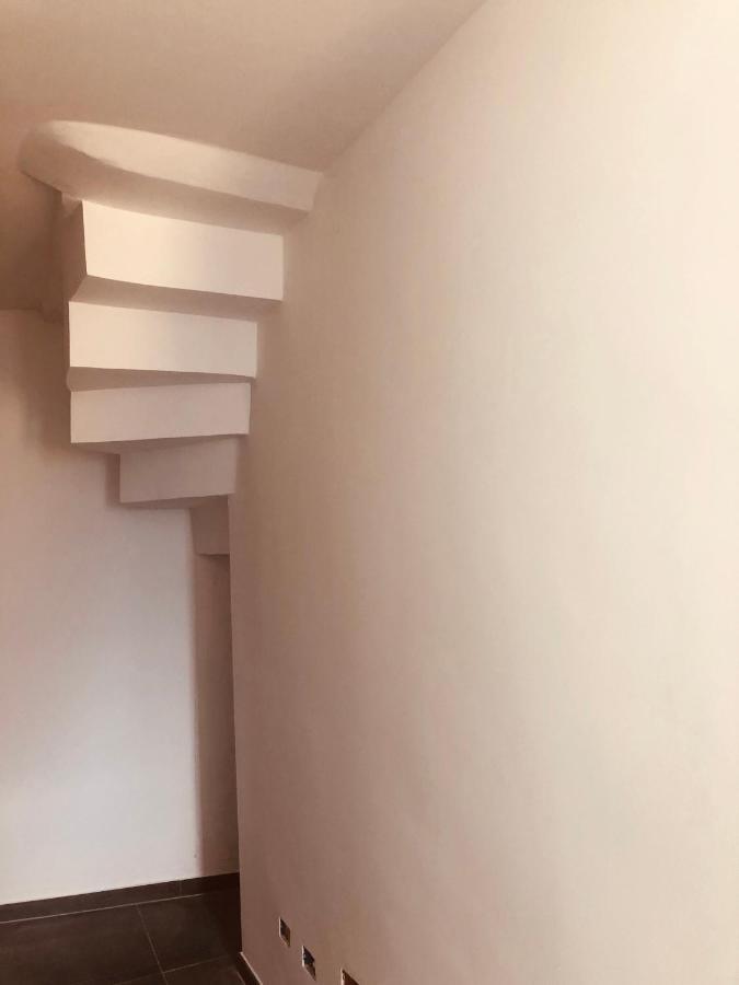 La Casa Di Andrea Daire Gardone Riviera Dış mekan fotoğraf