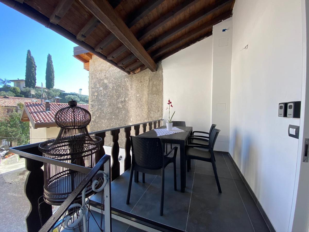 La Casa Di Andrea Daire Gardone Riviera Dış mekan fotoğraf