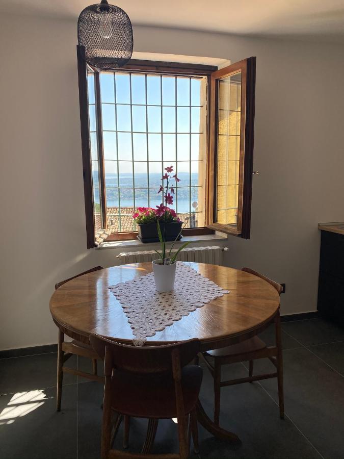 La Casa Di Andrea Daire Gardone Riviera Dış mekan fotoğraf