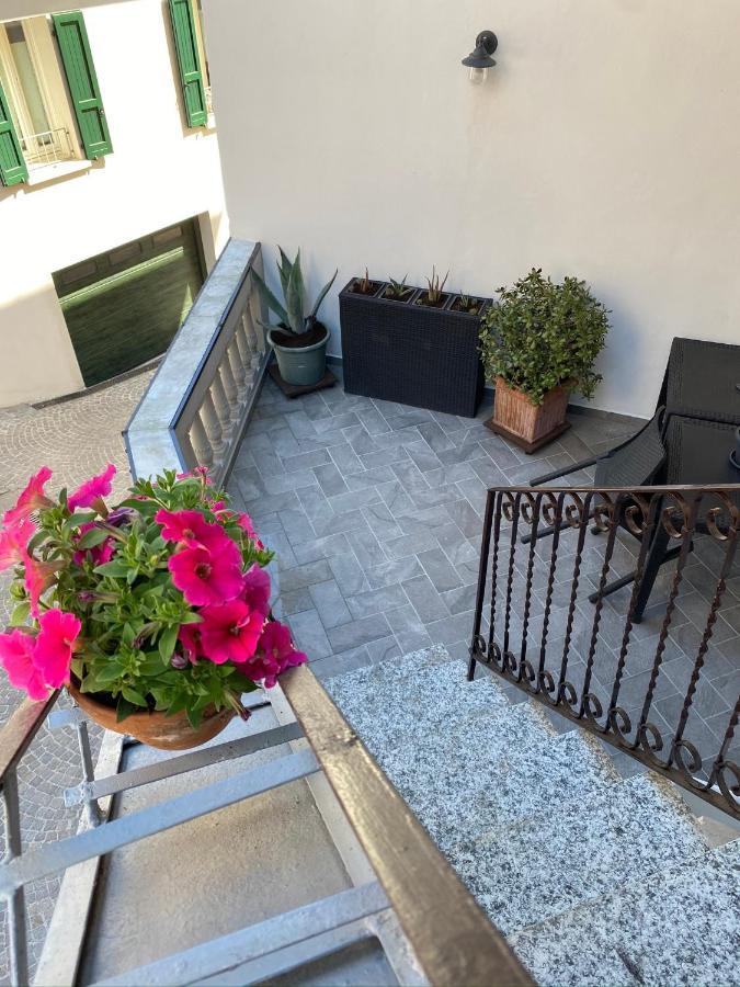 La Casa Di Andrea Daire Gardone Riviera Dış mekan fotoğraf